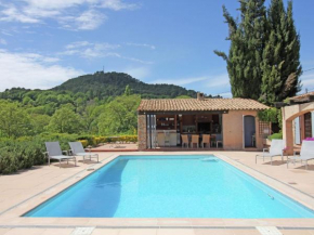 Luxurious Holiday Home in Salernes with Private Pool